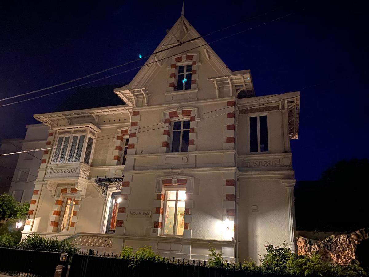 Bed and Breakfast Miramar Parc Руаян Екстер'єр фото
